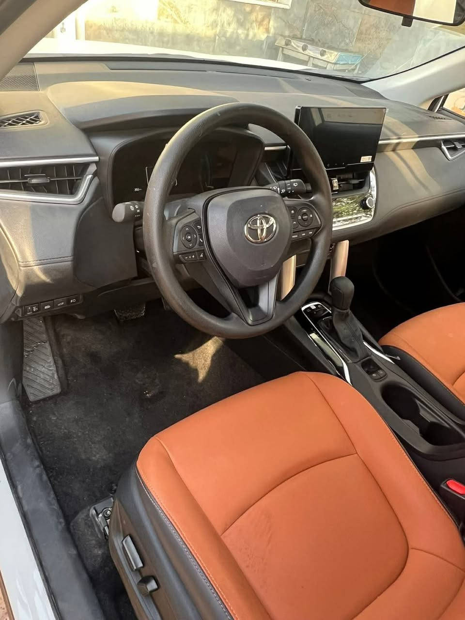 سلام عليكم
كورلا كروز (هايبرد)

موديل 2025 

ماشية 5. الف اخت الزيروا

محرك 2000 هايبرد 

فول مواصفات 1/1 ( اعلى فئة)

شاحن لاسلكي وبلوجكتر 

كشنات اثنين كهرباء وجلد vip

5 كامرات وجنطة كهرباء 

فتحة سقف سلايد 

رقم بغداد الجديد باسمي 

بصمات اثنين 

اوتو هولد وسايد بريك بصمة

مكان السيارة بابل المركز  

السعر ب195 ورقة وبيها مجال 

للاتصال ***********

اتصل وبيك خير وتدلل 

بيع او مراوس حسب القناعة
