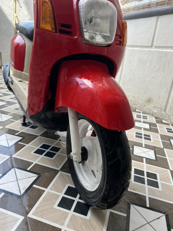 دراجة للبيع عنواني بغداد جسر ديالى السعر575
￼‏***********
