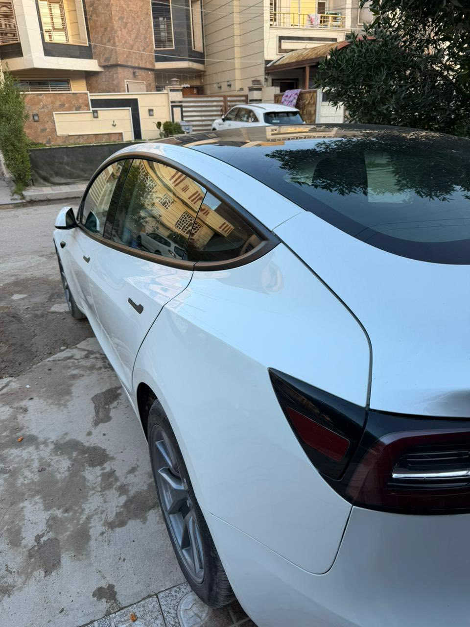 تسلا 2023

تسلا مودل 3

2023

تك ماطور ماشيه 15 الف ميل

سياره كلش جديدة

رقم اربيل

مكاني بغداد الغزالية

00 964 772 738 8855


**إذا كنت صاحب هذا الإعلان وتريد حذفه لأي سبب، رجاءا أرسل رسالة إلى الدعم الفني**