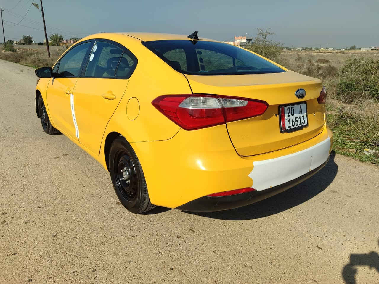 سلام عليكم فورتي 14سياره خير من الله 
كلشي جديد مال جناي 
رقم ديالى 
مكان السياره تقاطع القدس 
السعر 100 ضرر بس باب السايق 
الباقي مكفول ليبل واحد ☝
رقم الهاتف ***********
رحمه على والديك الموشراي لا يتعبني 
كلشي اكو بل سوك 
السياره بسمي
