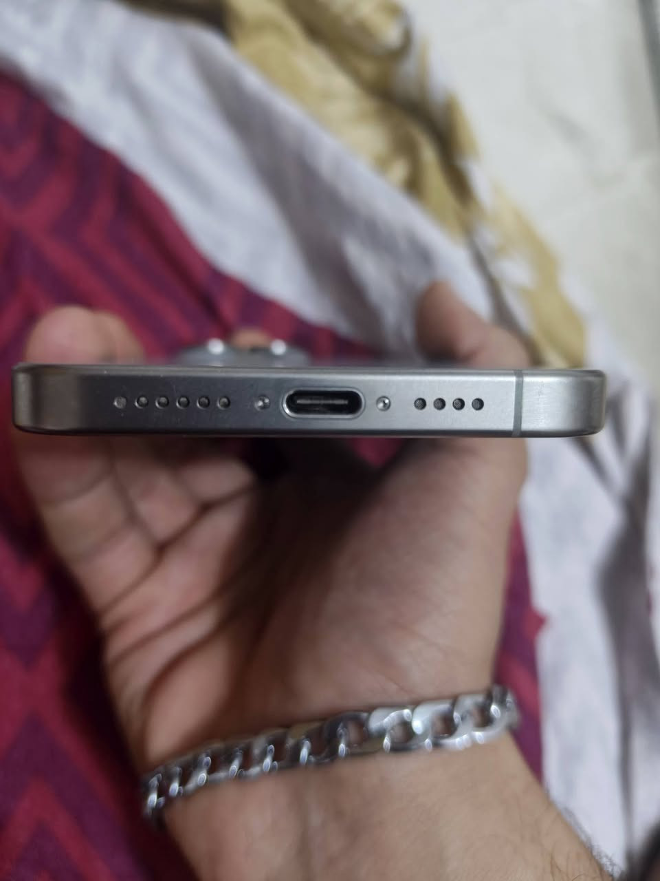 سلام عليكم أيــفون 15 برو ماكس ذاكرة 256 بطارية 85 مامفتوح بي برغي كفاله تروح تفحص يم الي يعجبك وتر برو نضافه 95٪ مكاني نجف الاشرف حي ميسان بي مجال حك جيتك استفسار *********** فقط واتساب
