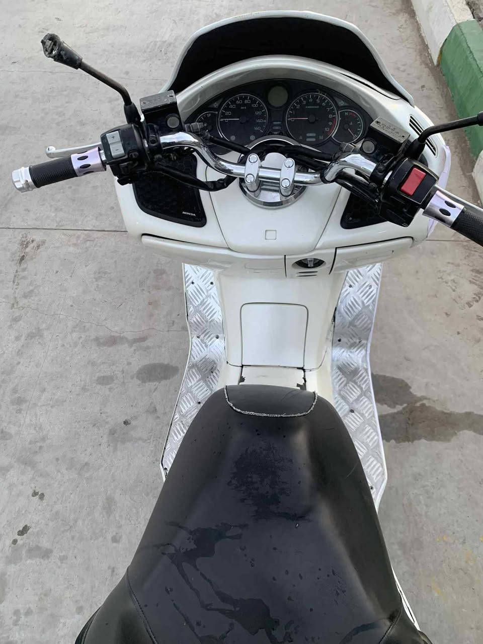 البيع فورزه ٩ نضيفه وخير من الله مكاني عزيزية واسط خبرني ودالال ***********
