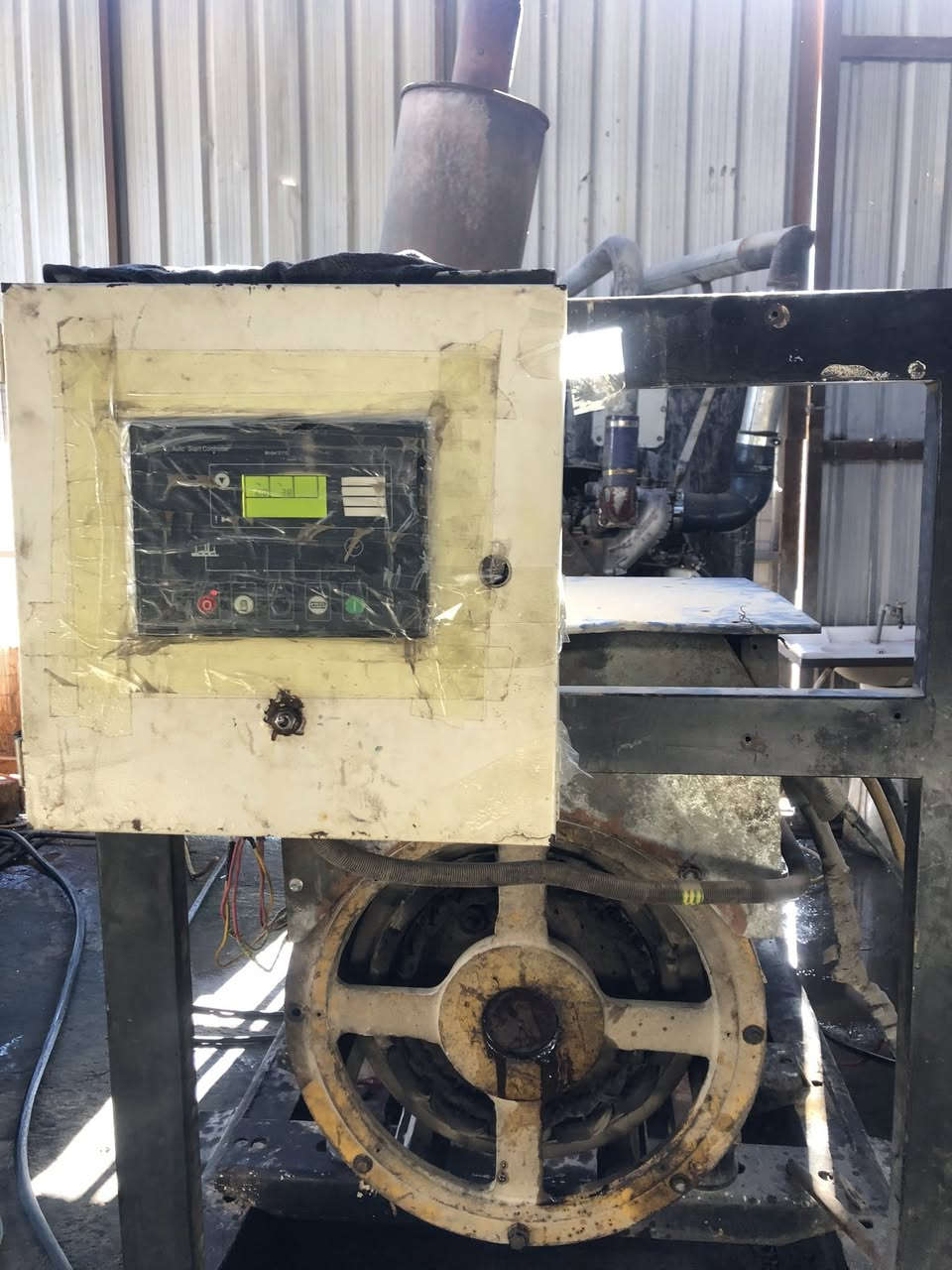 سلام عليكم افيكو ١٢٠ لا تنقيص لا تبخير راس توليد ٢٥٠   استندر المولده كهربائيه عل حمل او مروس ب مولده بومه بس تصال رقم *********** بغداد
