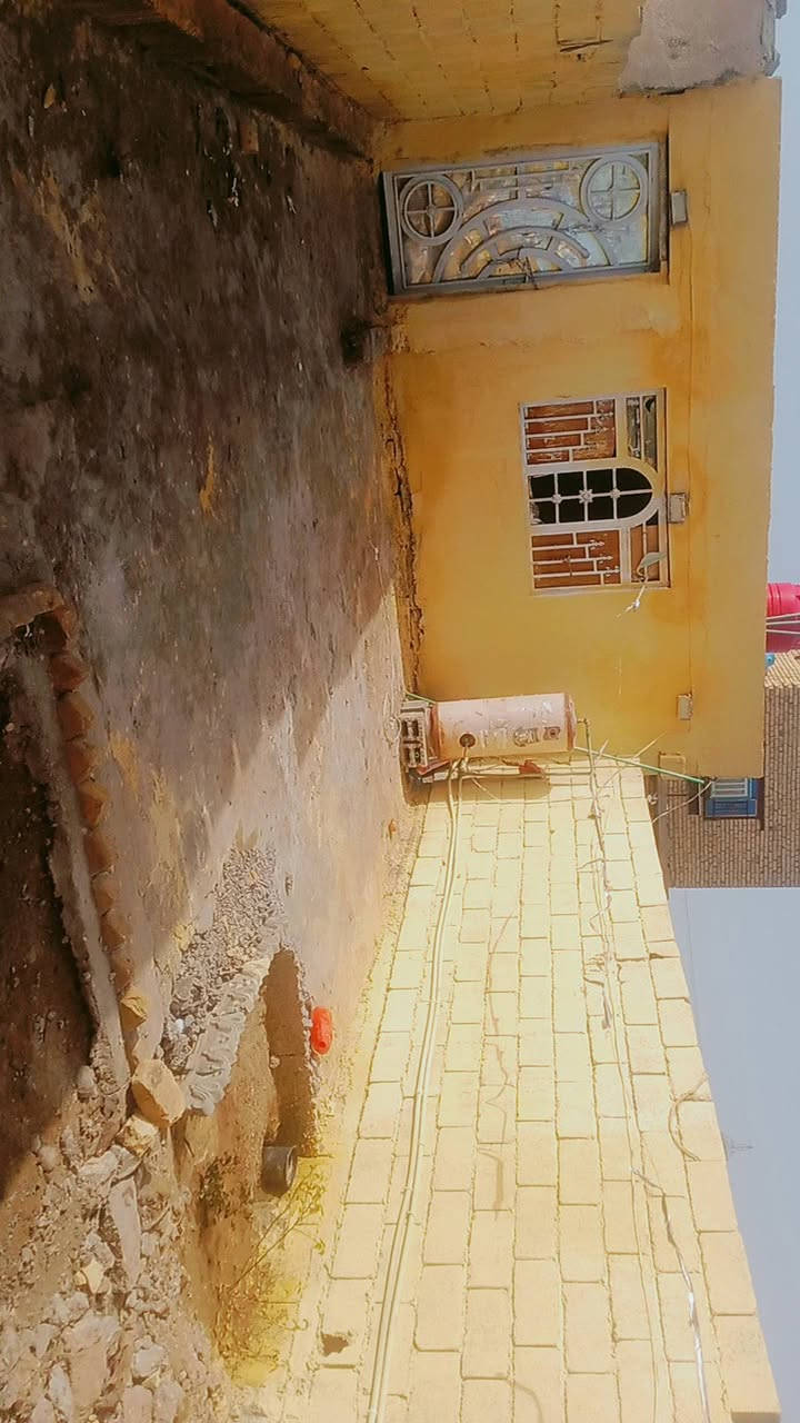 مشتمل مساحه 125 بحي الحكيم نزله عطوف قرب الجامع ومجمع سكن لايتام
غرفه وهول ومطبخ وصحيات داخليه وخارجيه خزان كيزر 

ماطور مي كهرباء كامل سند 25مسجل بلديه السقف سندويج لارضيه صب
السعر 7ملاين 

الستفسار خاص اطيكم رقم راعيه


**إذا كنت صاحب هذا الإعلان وتريد حذفه لأي سبب، رجاءا أرسل رسالة إلى الدعم الفني**