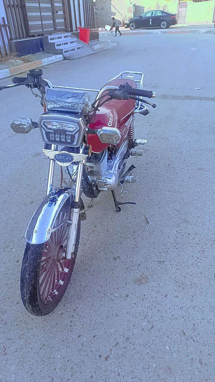 سلام عليكم ورحمه الله وبركاته 
ايرانيه 24 كفاله اوراق اصليه 
طالعه من معرض سيزر 
مكاني يوسفيه ناحيه الرشيد 
650 وبيها مجال قليل 
واتساب فقط ***********
