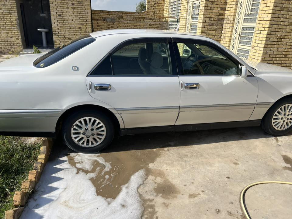 سلام عليكم ملكه البيع او مراوس ملكه سوده جنطه دخول جديد مكفوله عده الكصه جديده السياره جاهزه السياره من الطول لطول من كلشي سعر 31 مكان ذي قار رقم *********** ًً***********. ما يعجبك السعر لا تكسر حلال العالم رجاء
