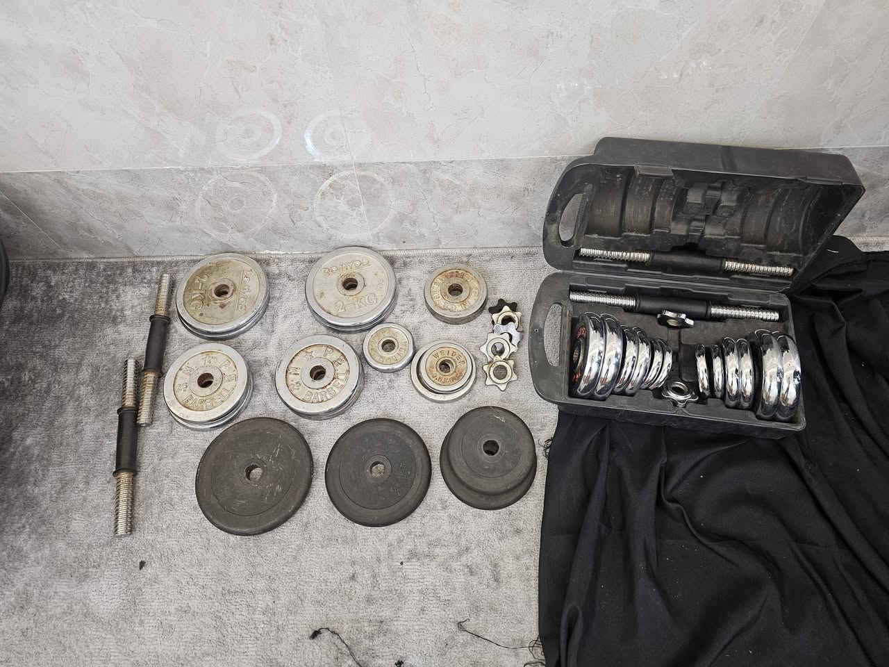 هذني اجهيزة رياضة للبيع كلهم مال بيت و بشرط 
جيهاز مشي 
باسكيل ابتكال حجم كبير 
اثقال ٥٤ كيلو وياء مصطبة 
مكاني اربيل سعر خاص لو واتس اب 
0751 761 58 51
