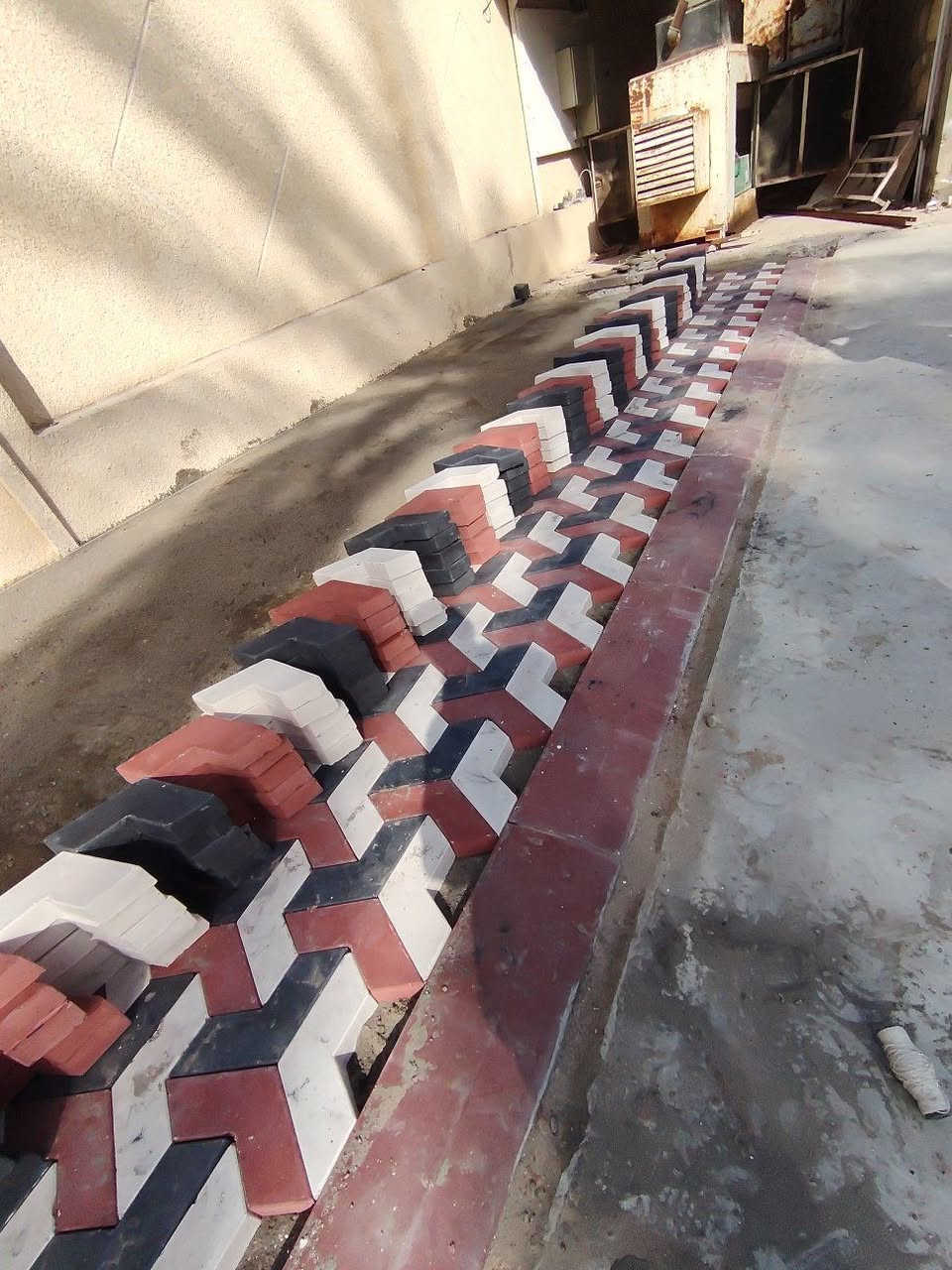 عمل وتجهيز جميع انواع المقرنص🔨🪒🧿
بسعار مناسبه واعمال درجه اوله وضمان✅✅
*********** /$$$
