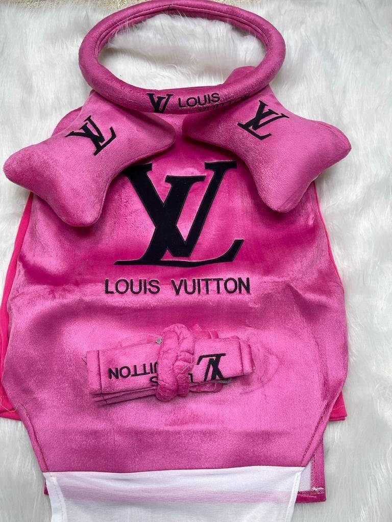 عرض خاص من شركة قصر السلوان _ فرع الانبار
دوشمة نسائي ، غلاف ستيرن ، غلاف كير ، غلاق سايد برسك ، غلاف حزام امان ، غلاف مراية 
كل هذا بس ب 50 الف
العنوان الرمادي شارع 100 الشرقي قرب اثاث الجشعمي
يوجد توصيل لجميع المحافظات
للتواصل هاتف ، واتس ***********
