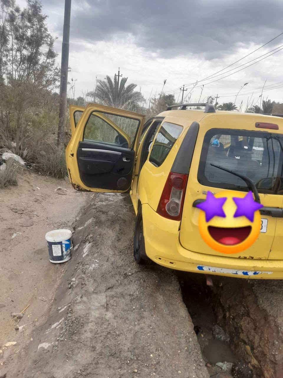 رينو لوكان ٢٠١٠ رقم بغداد انكليزي بسمي
سنويه ل ٣٠ مصفره هيئه وغرامات  سياره جاهزه من كلشي كير محرك حداديه تخم تاير مكانها السماوه  السعر ٤٥ وبيها مجال  ***********
