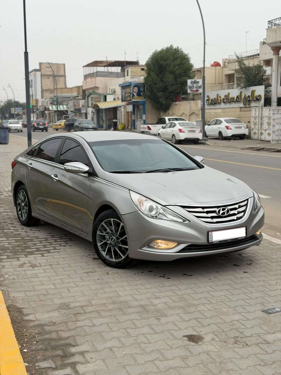 للبيع بدون مراوس 

هيونداي سوناتا 
موديل 2014. اصل 
محرك بانزين دوش 2400
السياره ادوات ادوات دخول جديد 
كصه جنطه وشغل باجات بلادي 
متوئمه ارقام وسنويه شغل حلو 

مكاني البصره 
سعر وتفاصيل اكثر اتصل 
***********
