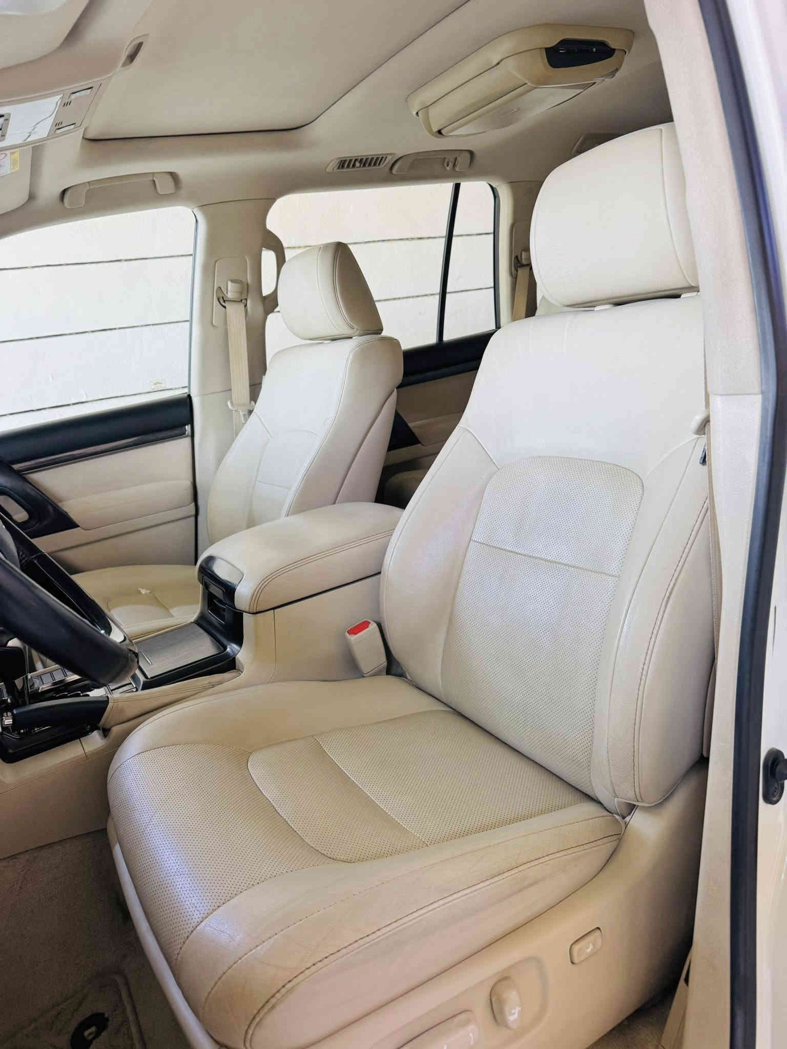 لاندكروز 2021 بريم اصلي كفاله عامه من جكه الابره 
جديده كارتون ماشيه 79 فقط فووول 1/1 مواصفات البريم 
بيع او مراوس السعر 617$ مكاني بابل - الشوملي 
للاستفسار *********** او ***********
