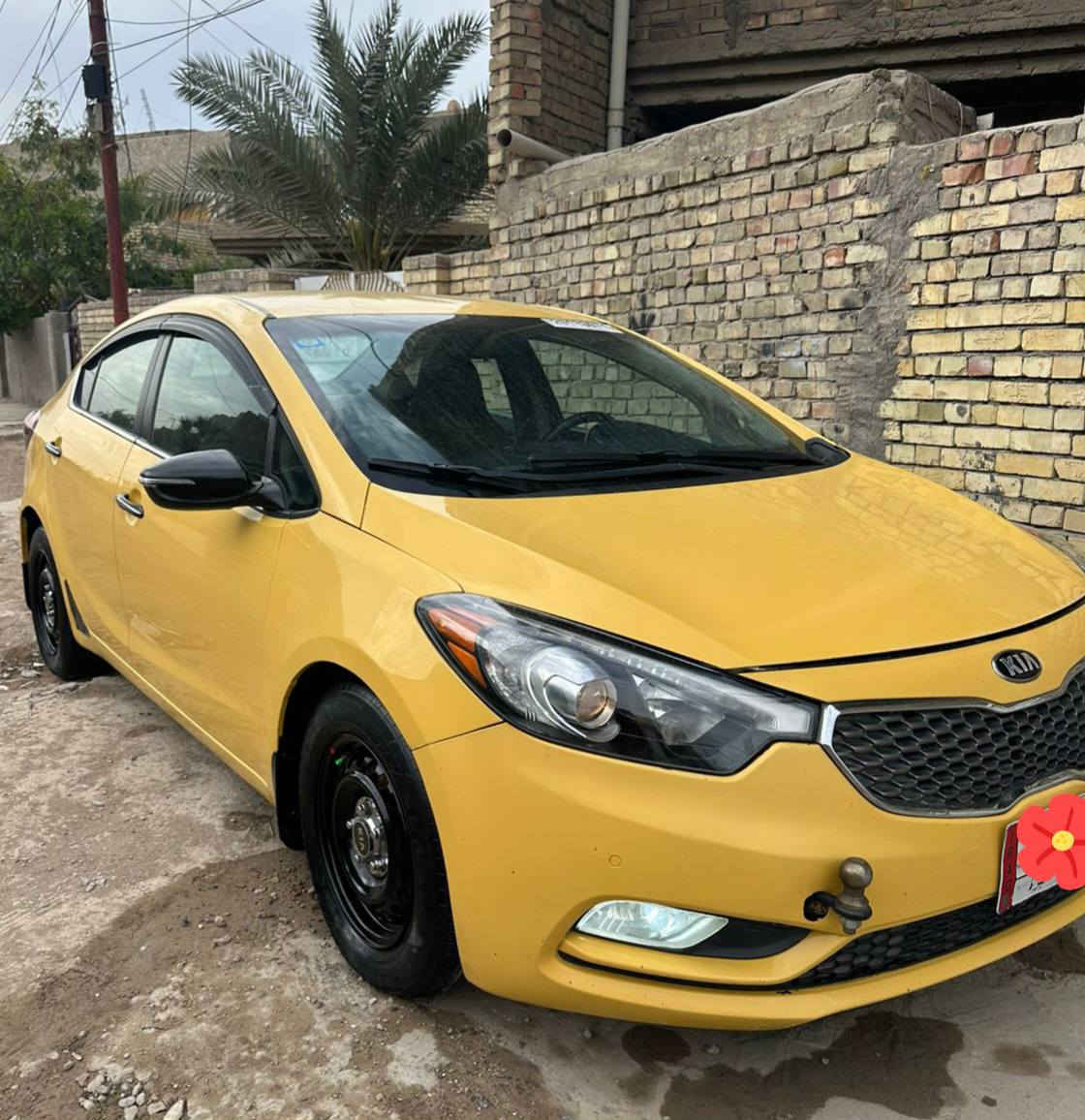 السلام عليكم سياره كيه فورتي موديل 2015وارد امريكي صور حادث منشوره رقم بغداد مواصفات نص فول محرك كير صدر تبريد تخم تاير سعر 97$بيه مجال بصيط العنوان بغداد الامين النتصال ***********
