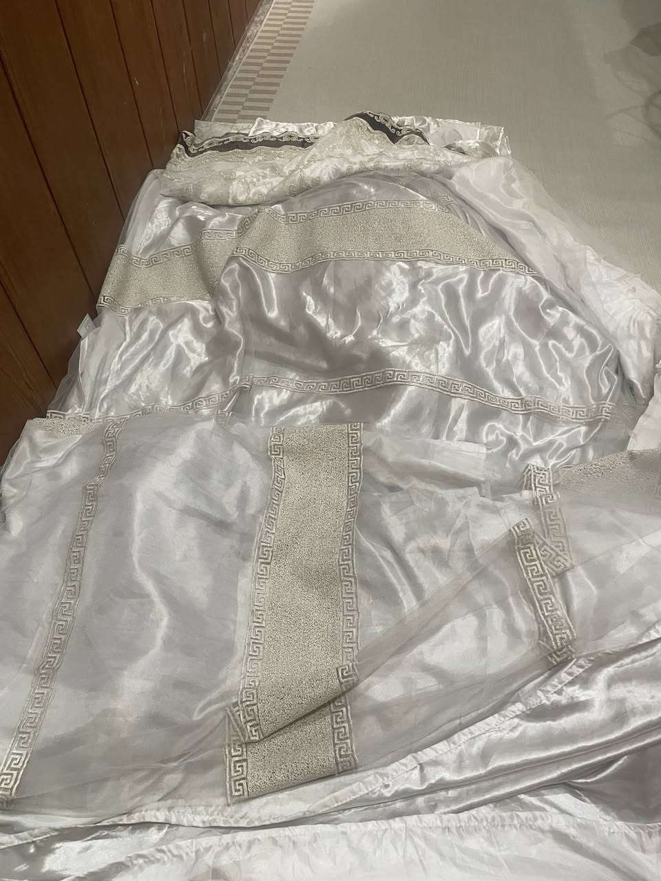 ١٥ بردات يكفون شبابيك كبار مغسولات ونظيفات الي يريدهم توصيل يدفع ٥ توصيل وهنه سعرهم بلاش ١٥


**إذا كنت صاحب هذا الإعلان وتريد حذفه لأي سبب، رجاءا أرسل رسالة إلى الدعم الفني**