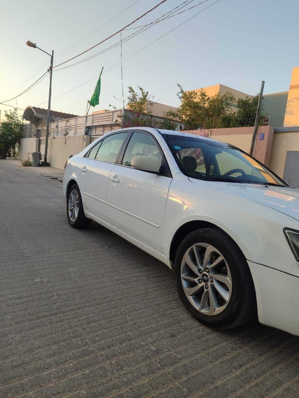 . سوناتا🚘2008 وارد امريكي حادث ربع بنيد وربع من الجاملغ مصلح نفسه والباقي مكفول ليبل واحد مكينه (6)  لا صرف ولا بخار تكشير بيها قليل شوفت عينك سلايت منضومه تبريد جديد ثلج❄️ تخم تاير جديد ويل كب حتى السبير رقم بغداد انكليزي باسمي تحويل ثاني يوم سياره استخدام شخصي  العنوان ..وبالعافيه ع الياخذهاا ..السعر..95..$
النجف لاشرف .... *********** ابو فهد
