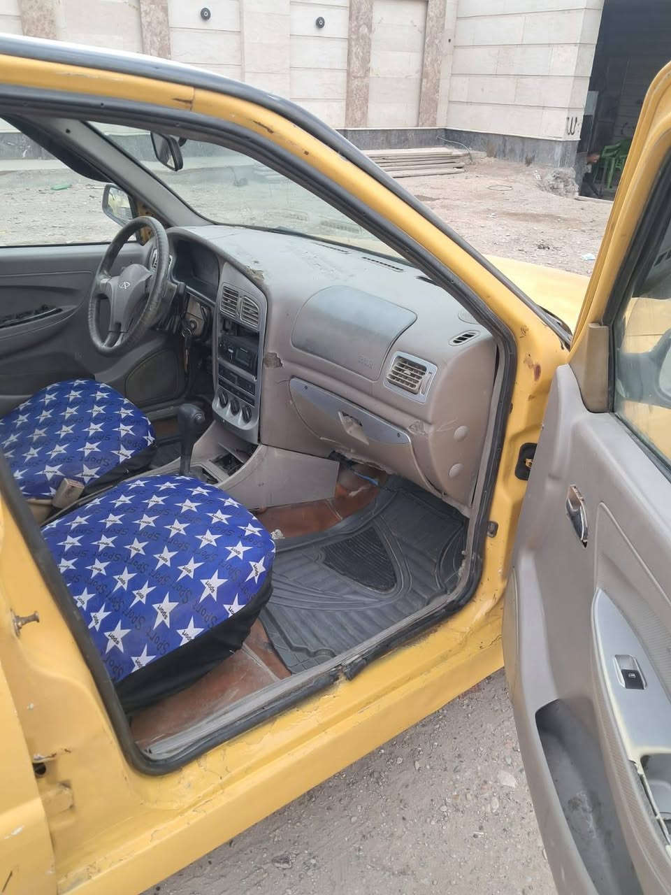 شيري كوين موديل 2010 كير ومحرك كورله بيكاشو مصفره هيه وغرامات سعر 25 عنوان بغداد حي  ***********
