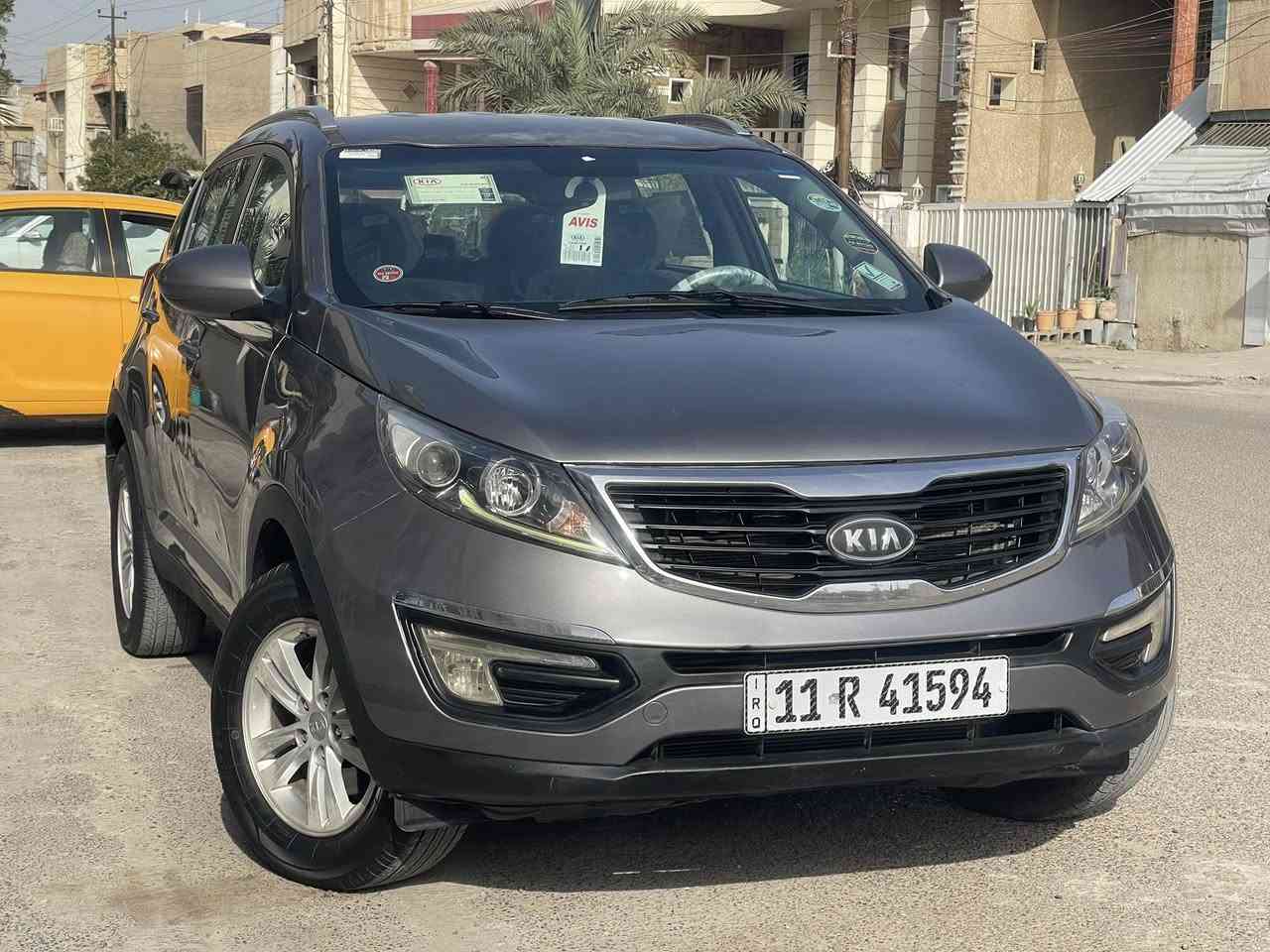 سبورتج خليجي 2013    السياره نص فول مواصفات ويلكب داخل لونين  ابلوجكترات لدات تحكمات شباك نيكل شاشه صغيره كله عل ابلاد صدر امامي خلفي  تخم تاير محرك 2000 دوش بسمي رقم نكليزي ماشيه 98   السياره كلش نضيفه وحلوه  السعر 128 وبيه مجال صبغ بيه اثر جراد بدون اي حادث اني بيدي صبغت جاملغ وبنيد وباب   مكاني شهداء السيديه ***********
