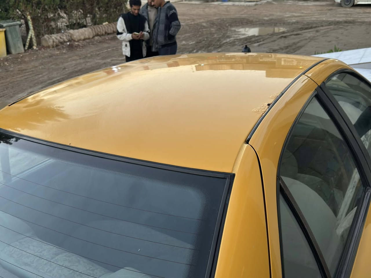 السلام عليكم سمند موديل 2011  سياره جاهزه ونضيفه كلش   صفاح موس  كهربايات كلها شغاله سماعات  كلها شغاله سنتر الوك تبريد تدفئه كله شغلله مكينه بيها جبن طاكه. والسياره صار بيها حادث قبل فتره وتبدلن جاملغات وبنيد. وبيها تصليح بلشواصي كد ٤ اصابع   البيع او امراوس ابسايبه نضيفه  سعرها ٢٧. رقمها بابل تحويل ثاني يوم ورقم مميز. مكاني حله ابو غرق  رقمي ***********
