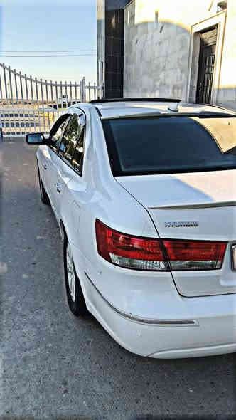 السلام عليكم ورحمة الله وبركاته ( للبيع  )
هونداي سوناتا لون ابيض 
الموديـــــــــــل : 2011
السيارة جديده مكفوله كفاله عامه 
المحرك : 2000 مكفول
المواصفات : خليجي  فول واحد ع واحد 
رقم : صلاح الدين دولي
العنوان : صلاح الدين / قضاء الدور 
موبايل : ***********  ‭ تكريت
