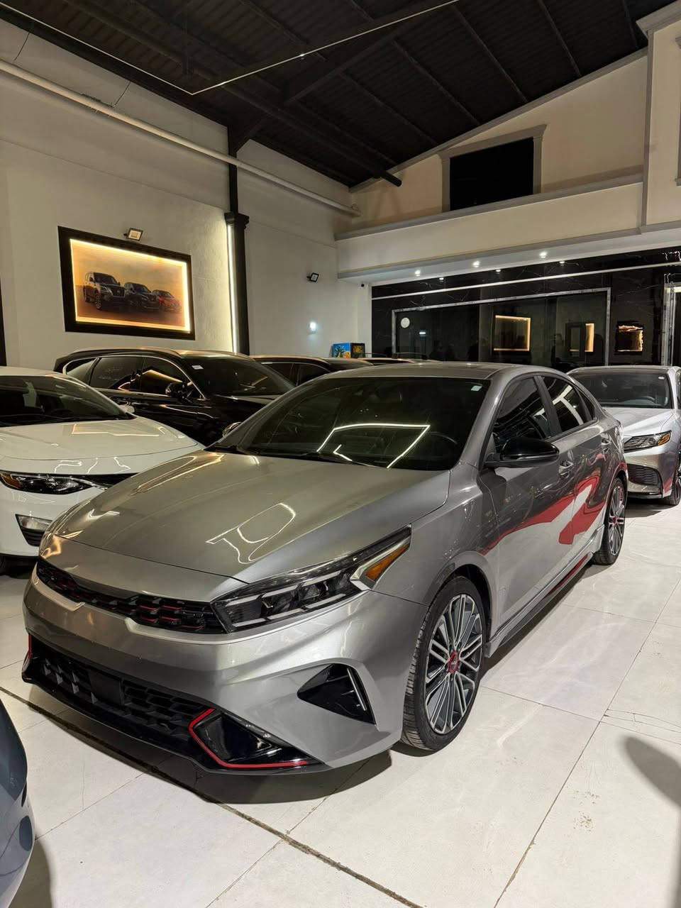 سلام عليكم 
كيا فورتي جي تي توربو 
موديل 2023
الحادث بوند تبديل وشبر تعديل بارد جاملغ يمين 
لون مميز 
اعلى فئة واحد على واحد 
كاتي 
لل استفسار اتصل على الرقم 
***********
