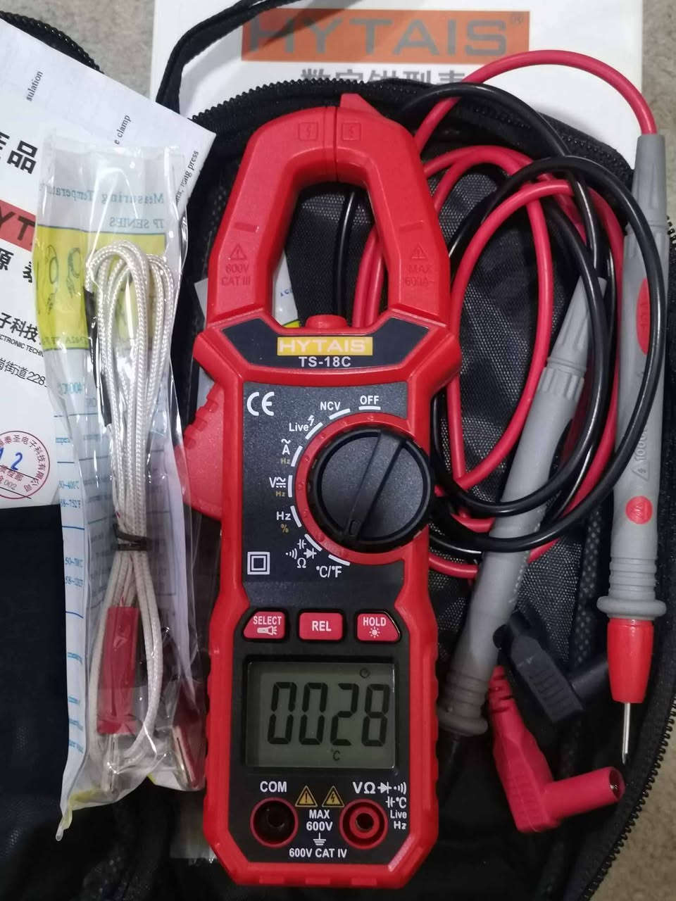 مخصص لاعمال التكييف و التبريد و المولدات الكهربائية وجميع مجالات الصيانه الكهربائية العامة، 
كلابميتر من شركة HYTAIS الصينيه،،، ،،،
يقيس التيار و الفولتية المتناوبه
و الفولتية المستمره
و المقاومات
و المتسعات
و فحص الدايود 
و اكتشاف القطع في الاسلاك الكهربائية
و درجة الحرارة
و الهرتزيه او التردد
و تمييز الاقطاب الموجبه من السالبه

سعر القطعه
   ٣٤ الف دينار فقط،،مع التوصيل لجميع المحافظات...


**إذا كنت صاحب هذا الإعلان وتريد حذفه لأي سبب، رجاءا أرسل رسالة إلى الدعم الفني**