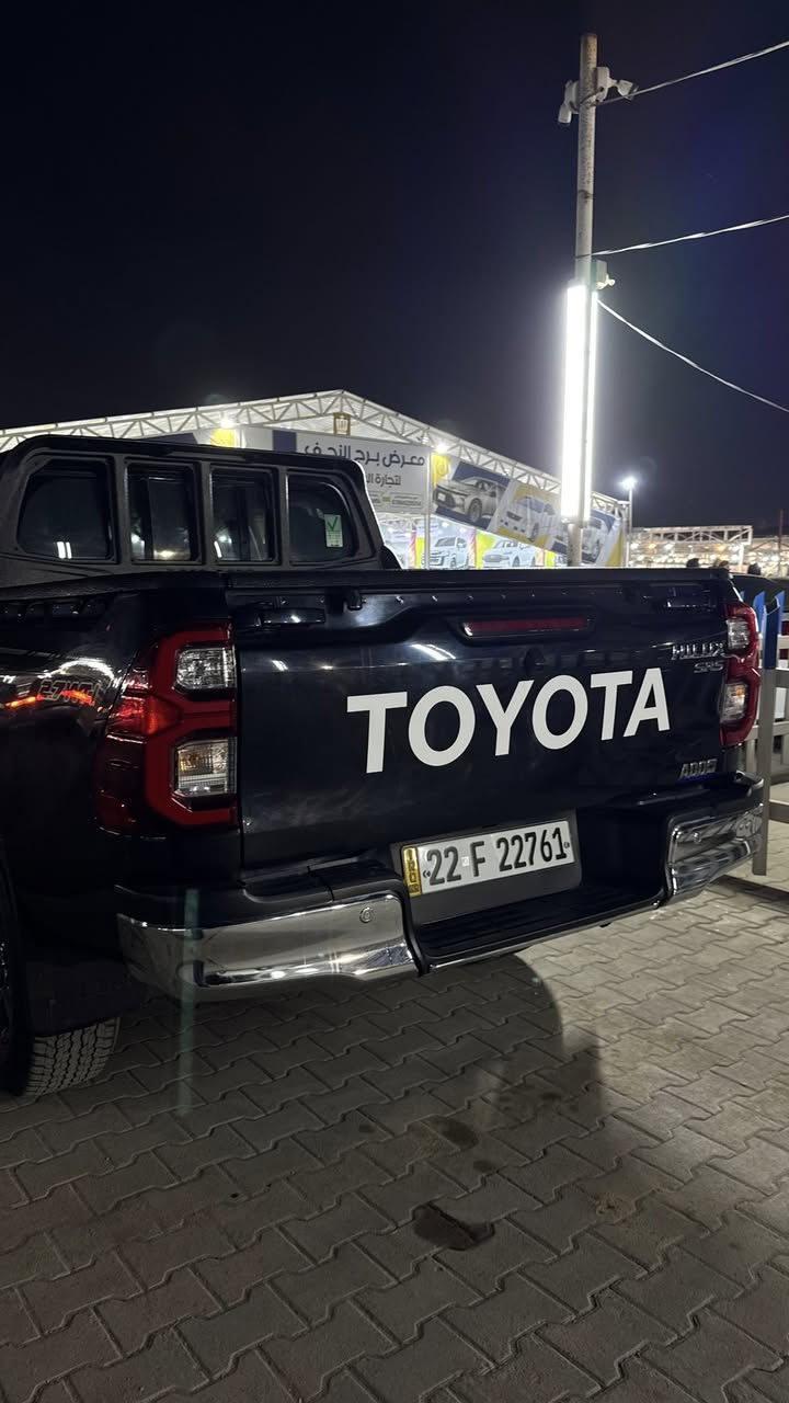 السلام عليكم
تيوتا هايلوكس 
موديل2023
السياره كلش نضيفه ومناقصها برغي 
ومعروفه المواصفة مالتها تبريد كشنات شاحن وايرلس
حساسات كامره كلشي معروف بيهن
مكفوله مكفوله من كلشي شرط الفحص
السياره ماشيه60الف
للاستفسار التصال علئ ***********
***********
