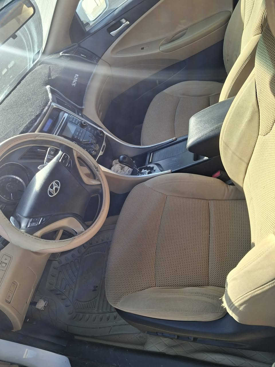 سوناتا خليجي 2013رقم بغداد  باسمي 
مكينه ٢٤٠٠  ممفتوحه وجديده
كير ممفتوح وجديد
السياره ماشيه ١٢٢
مكفوله من الحادث
بيها بارد ورصعات
عندي بيها سونار 
السعر ١٢٥
المكان نجف مشخاب
***********
***********
السياره مكلف بنشرها
