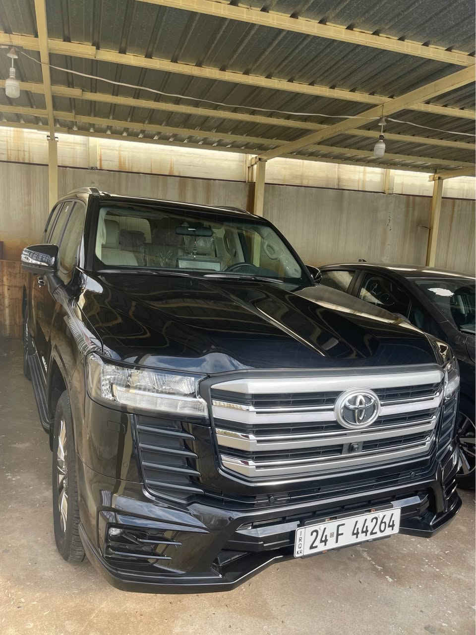 TOYOTA LAND CRUISER 2024 GXR LIMITED
سفر شریکه مهند ماشي 3 الف
 مكان سياره عقره 
رقم تلفون واتساب *********** Singapore
