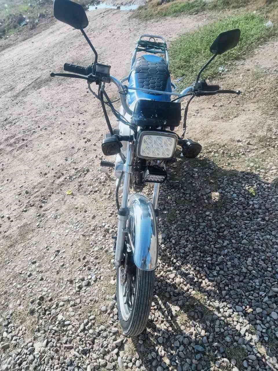 سلام عليكم.البيع  دراجه سيفان 2019كامله كله شغال أوراقه ظايعه .
ديالى المقدادية 
سعر 375وبي محال
رقم ***********
