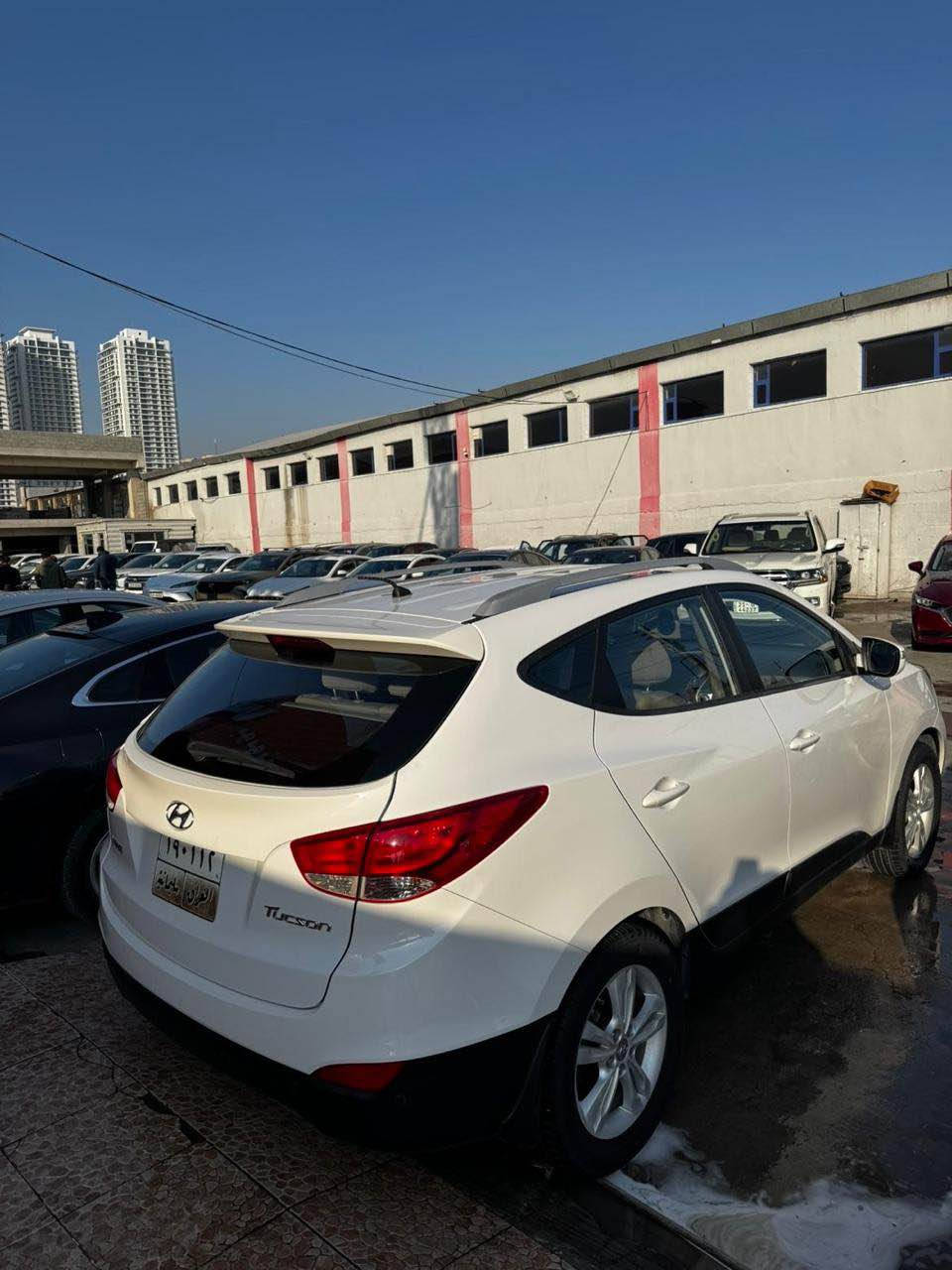 مودیل ٢٠١٣ مکفول حتی  من بارد ورصعة سنوية منتهي   موجود بل سليمانية   ماشية ٥٥ كليو حقيقي بشرط فحص  اكو  كل شي بل سوك  سعرها ١٦٥ شوية مجال *********** السليمانية, العراق
