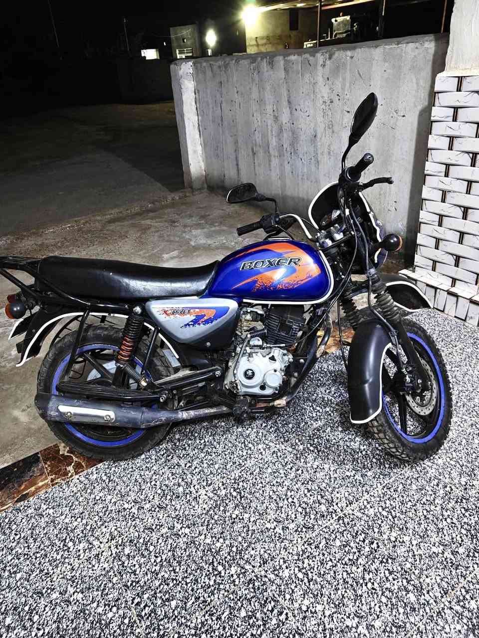 البيع بوكسر فحل 23مكفول من الفتح ولتبخير 
اوراق اصولي السعر 1550العنوان ميسان قلعت صالح
***********
