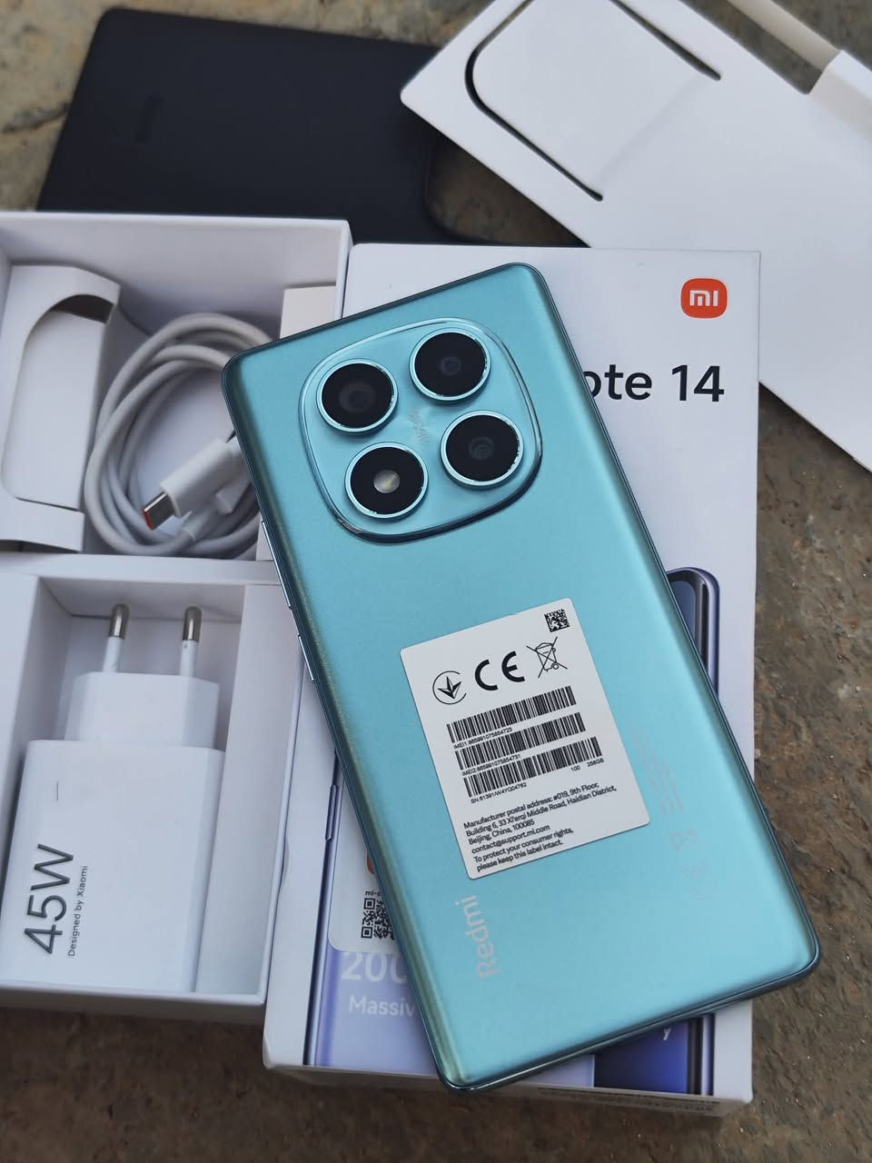 السلام عليكم
Redmi Note 14 Pro
256كيكا
8+8رام
شحن سريع 45 واط 
شاشة امولد منحنيه 
كاميرا 200mp
المعالج helio G100 ultra
سماعه استريو
بصمه بشاشه
نضافه%100
جهاز بشرط مامفتوح
جهاز كامل غراض 
سعره 270
مكاني الحويجة توصيل ماعندي
***********
