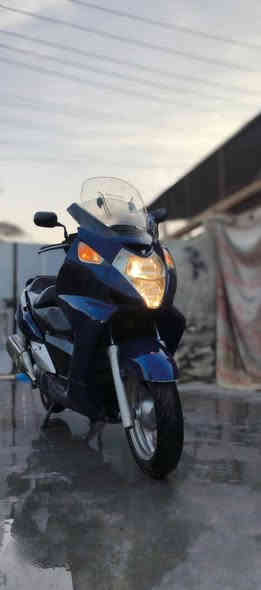 سلام عليكم سلفر ونج 600 دراجة كلة شغال افر كلشي قبل سبوع سويتلهة ادامة كاملة.مكينة مكفولة كفرهة تعبان 70بل تخم. تاير.شلعة معدل. العنوان بغداد حي نصر السعر 1500 رقمي ***********
