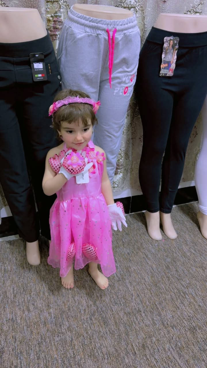 حبايب شلعة بدلات من عمر سنة الى عمر ٧سنوات والله كلهن بدلات مناسبة وعيد يجنن سعر القطعة ب٣ شلعة كاملة ٢٠٠ بدلة تريد نص تريد كامل 
مستعجلة على بيعهن راسلوني


**إذا كنت صاحب هذا الإعلان وتريد حذفه لأي سبب، رجاءا أرسل رسالة إلى الدعم الفني**