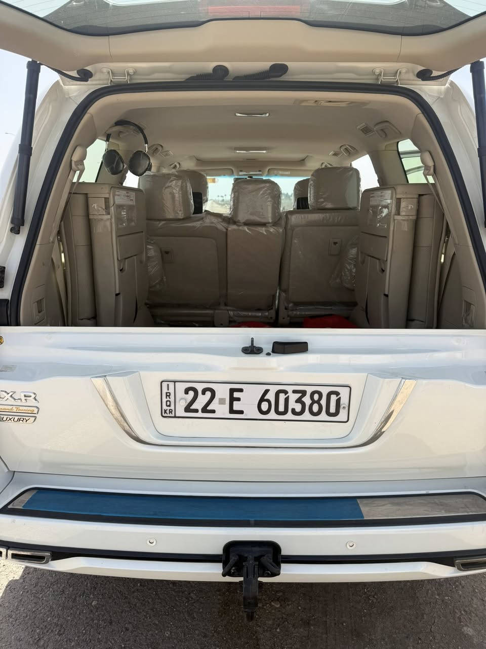 السلام عليكم لاندكروزر مديل. 20 شركه ساز  مكفول كفالة عامه مكفوله من البارد و صبغ العنوان بغداد رقم ***********
