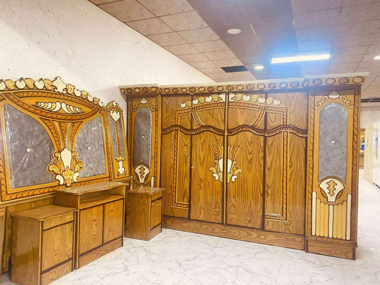 تكريت شارع الباشا الرئيسي بقرب مشتل الياسمين 

꧁꧁꧂꧂معرض ايمن الكريش

 غرف صاج جديد ⭐⭐

  نظام عملنا خدمة توصيل تكريت داخل وخارج تكريت 🚛🚛🚛

انت اختار واطلب واحنه نوصلك لباب البيت 👌👌👌

للحجز والاستفسار  يرجه 💌💌  اتصال ع الرقم *********** اتصال او وات ساب
