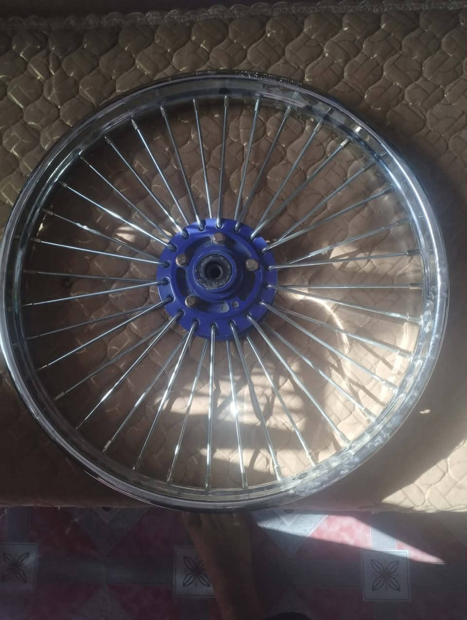 غراظ دراجه للبيع كلهن نظيفات والويل مابيه قطره عواج سعرهن ٢٥ كلهن مكلف بلنشر هاذا رقم راعيهن ***********
