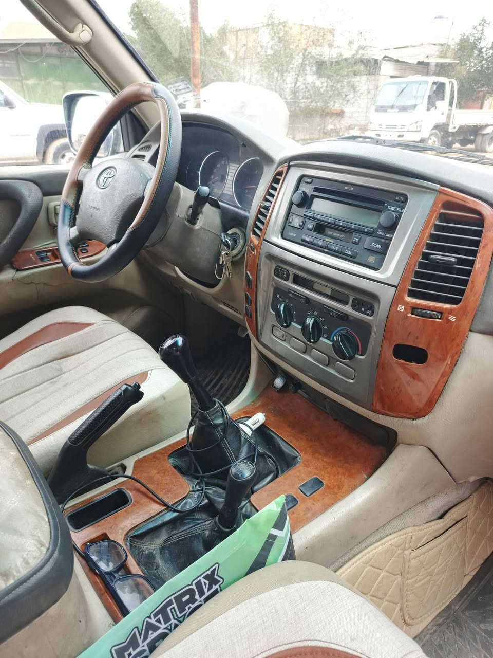 سلام عليكم لانكروز للبيع مديل 2004مكينه كاز بلادي  مكاني عماره قطاع 30
***********
