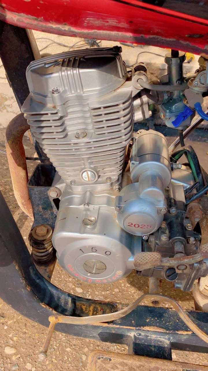 السلام عليكم ستوته للبيع  شاصي شرط ركبة بيها تقويه  موديل 2016 وايرمنية يحتاجلو مكينة 2025 صار شهرين من شديتو #السعر مليون وبيها مجال مكاني الموصل حي قدس رقم الهاتف /***********
