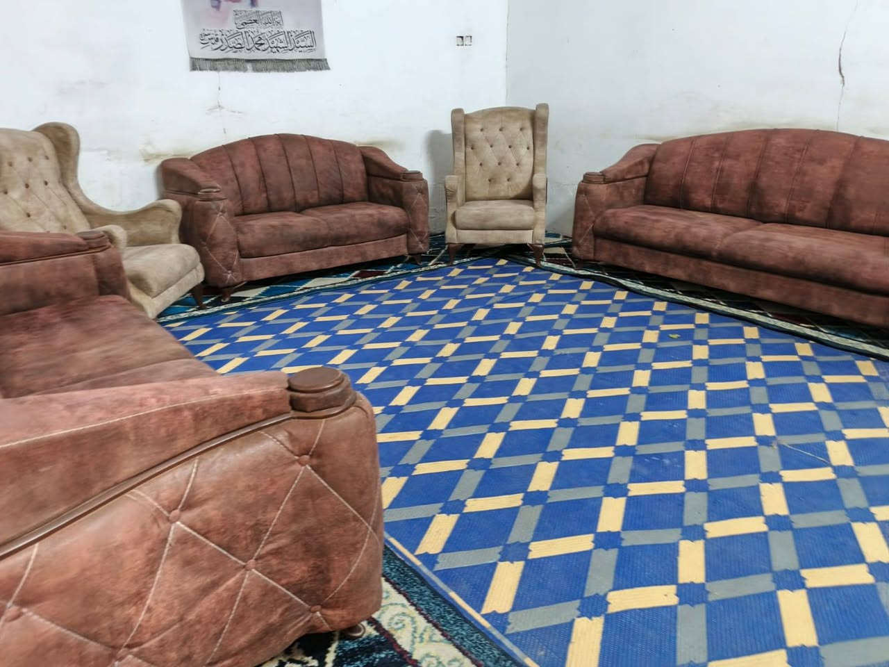تخم تركي 10 مقاعد تزكام درجى اولى حيل نضيف مابي اي ضرر سعره 280وبي مجال مكاني كربلاء حي العامل يوجد توصيل بكروه *********** يوجد واتساب
