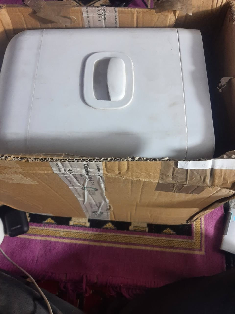 السلام عليكم ثلاجه تشتغل كهرباء وجداحه مال سياره يعني تفيد اهل السفرات وجهاز ستلايت يحول البلازمه العاديه 4K وجهاز مضخم صوت و سماعات ايربوت الثلاجه سعرهه ٤٠ والستلايت ب ٢٠ و اليربوت ب ١٠ و المضخم ب ١٠ جدد غير مستعملات وشغالات مكاني نهايه حي اور


**إذا كنت صاحب هذا الإعلان وتريد حذفه لأي سبب، رجاءا أرسل رسالة إلى الدعم الفني**