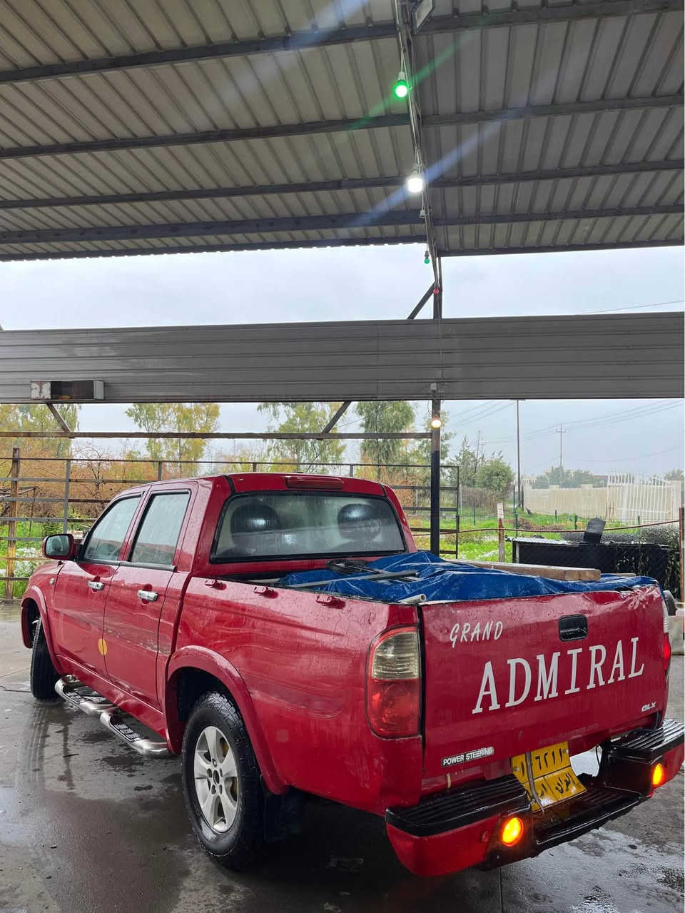 بيكاب دير ادميرالد 
٢٠١٠ 
گير عادي
 ٤ جام كارةباي 
گير مكينه بةشةرت 
بةناوي خومانه 
سيارةكة هيج ليدران و سبوخي نيه
ساردي و قةپو قؤپ هةية
سةقفي كةمةك سپي بونةوةي هةية 
تةبريد گةرمي بةشةرت ساردي مزبوت نيه 
تايةي نوية  سةنةوي و هةزةي بةسةر جوة
بةناو كردن وكالة بةشةرت هةموشتم نوسيه
 سعري ٦٣ مجال زور كةم ،،***********،، واتساب زين..***********.. أربيل, العراق
