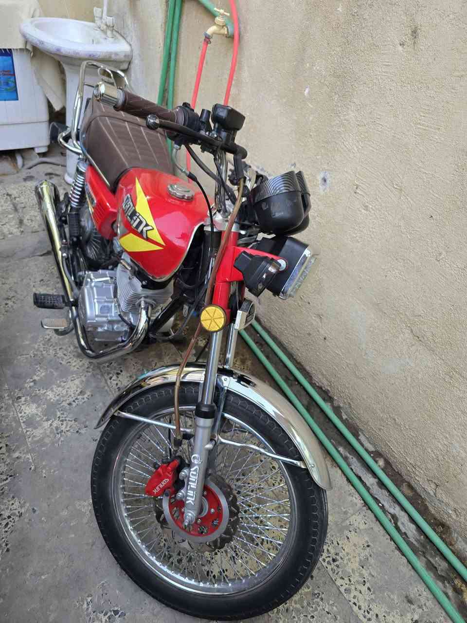 دراجه اربعه كيلبيع أوراق بسمي عنوان كربلاء جديده مال جناي مديل ٢٤ مامتعوبه الاستفسار  ***********
