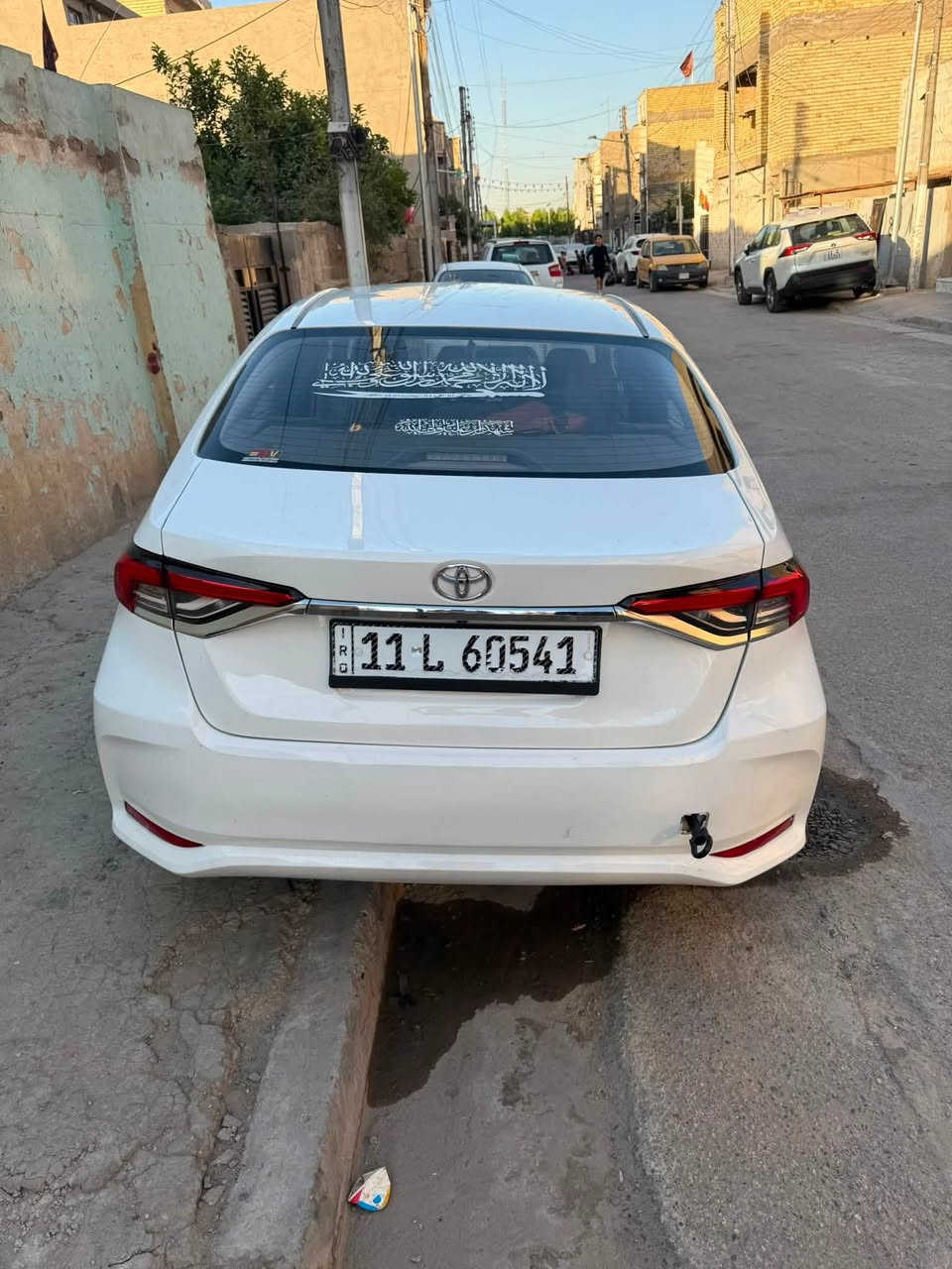 سلام عليكم كولاه هايبرد 2025 السياره فول للبيع السياره خيرمن الله وجديده بيها اقل من نص قطعه صبغ بس الحافه مال الصندوك ولدعاميه الخلفيه الباقي مكفول كير مكينه مكفول تبريد مكفول السياره ماشيه ٤٦ km الدهن كله اديره اصلي ابو الضمان للستفسار ***********
