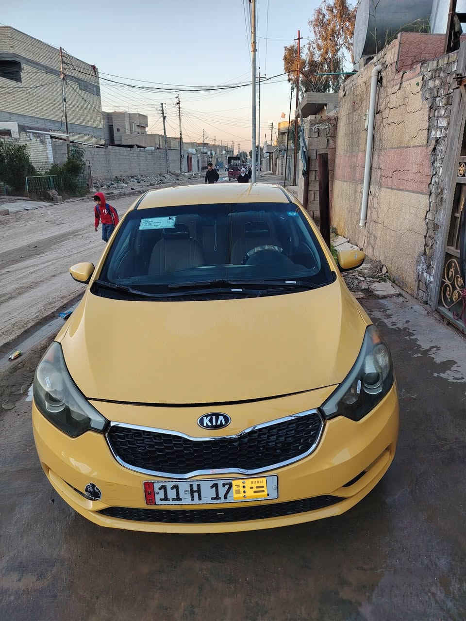 بسم الله
للبيع كيا فورتي ٢٠١٥ بغداد الرقم الجديد بسمي 
وارد امريكي فقط البنيد وراجع نفسه 
طخم تاير صارلة ١٥ يوم مع وجود ضمان الشركة 
صدر جديد قبل شهر أيضاً 
محرك ١٨٠٠ دوش 
السيارة جديدة ترايك وين متريد 
كهربائيات كلها شغالة مابيه نقص 
مكاني بغداد المعامل للاستفسار عن السعر اتصل ***********
