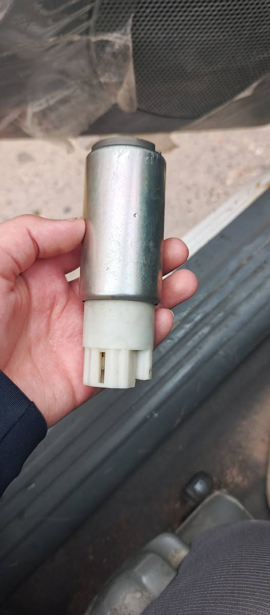 سلام عليكم
عنظي فيت بامب للبيع المنشاء امريكي اصلي يرهم على جميع السيارت 
للتواصل /***********
العنوان / الحمدانيه قرب تمثال مريم العذراء(شارع الحزام)
السعر / 15 الف دينار
