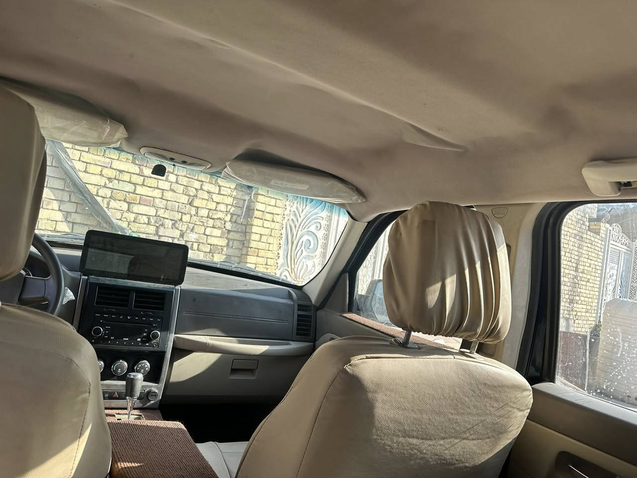 رمضان كريم
جيب لبرتي 2008

مكان السيارة ميسان 

هزة و سنوية جديدة 

رقم بغداد انكليزي بسمي

سيارة جاهزة 

سعر75 

‭0770 675 3640‬
