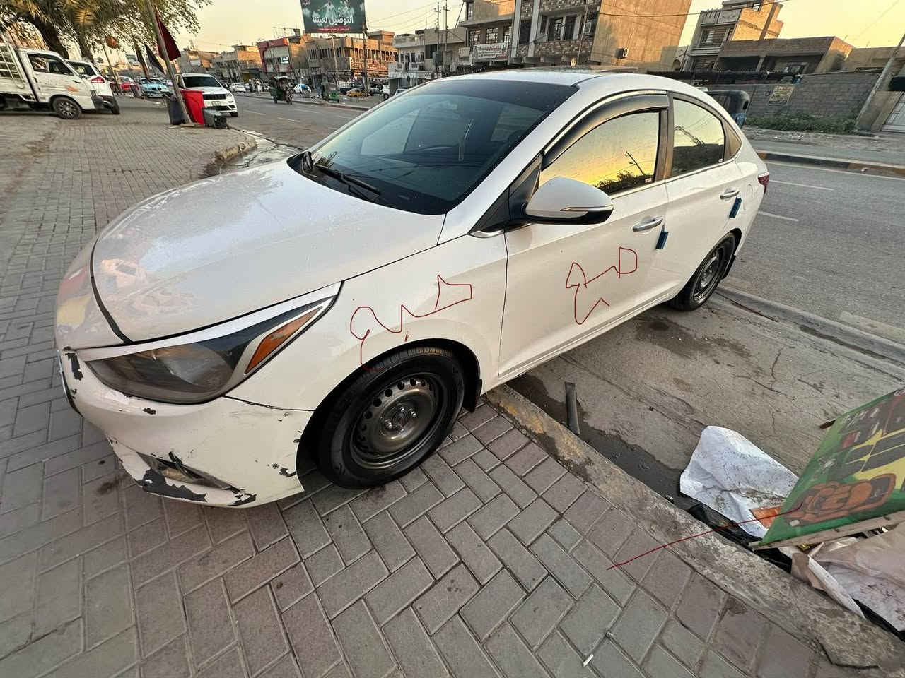 سلام عليكم 
اكسنت 2018 امريكي حادث جاملغ والباب سايق فقط   فوول موصفات فتحه بصمه شاشه رادار مثبت سرعه كشنات تتفئة نضام سبورت محرك 1600Gdi كير AT مكفولات برغي مامفتوح بيهن تبريد ثلج صدر جديد تايرات تخم جديد رقم بغداد بسمي هزه سنويه جديد تحويل ثاني يوم *********** السعر 110 وبيهة مجال حك جيه  نقص السياره فقط دعاميه اماميه بغداد, العراق
