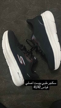 بطانة ميموري فوم • دعم القوس • خفيف ومهوّى