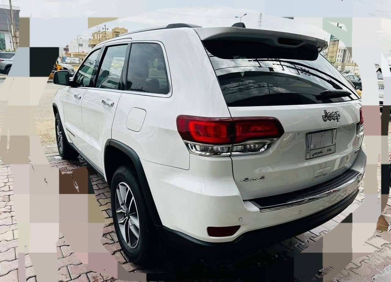 السلام عليكم
للبيع جيب كراند شيروكي لميتد
موديل 2021 ضررها جداً بسيط  
وارد امريكي , 6 سلندر 3.6
رقم بغداد  تحويل مباشر 
* بصمة
 ، دخول ذكي
 ، تشغيل عن بعد .
* شاشة كبيرة تدعم كاربلاي .
* كشنات جلد ، كهرباء
 ، خزن ، تدفئة .
* فتحة سقف .
* صندوق كهرباء .
* حساس خلفي ،
 كاميرا خلفية 
، توقف ذاتي .
* منظومة زينون 
* اشاير بالمري 
، مري قلاب ،
 تعتيم ، نقطة عمياء ، هيتر .
* اوتو ستارت ستوب .
* تبريد قطعتين .
ماشية 75 الف ميل
للاستفسار ***********
